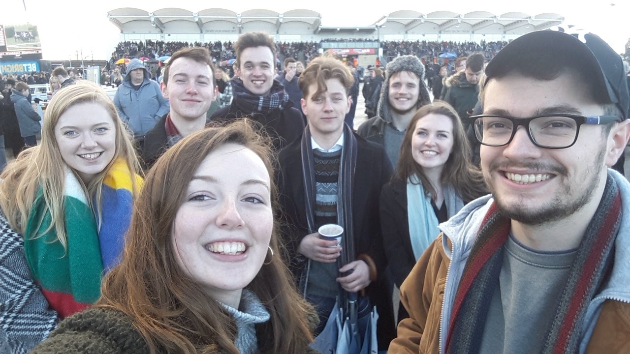 new-years-day-cheltenham-race-course-betting